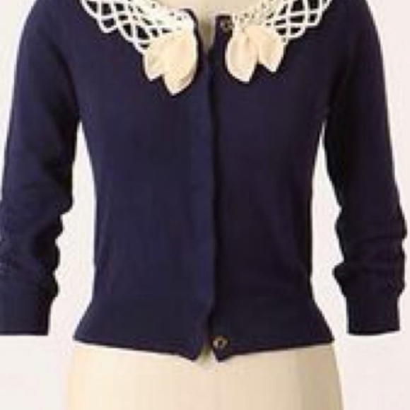 ANTHROPOLOGIE Field of Flower Navy Cardigan - Picture 2 of 6